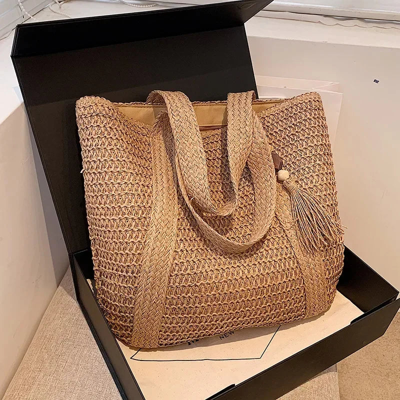 Bolsa de palha grande capacidade com pingente de franjas feito à mão ideal para Férias Praia Casual